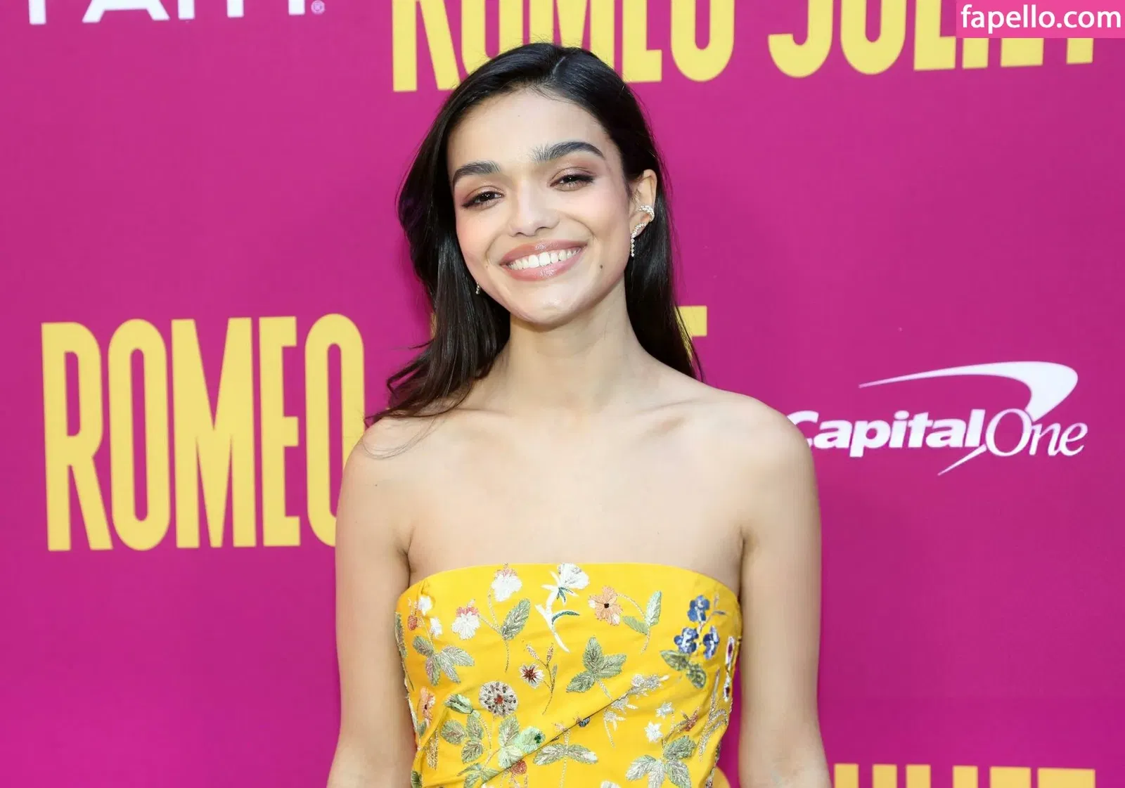 Rachel Zegler Onlyfans Photo Gallery 