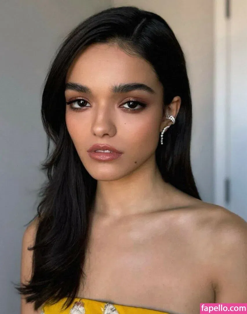 Rachel Zegler Onlyfans Photo Gallery 