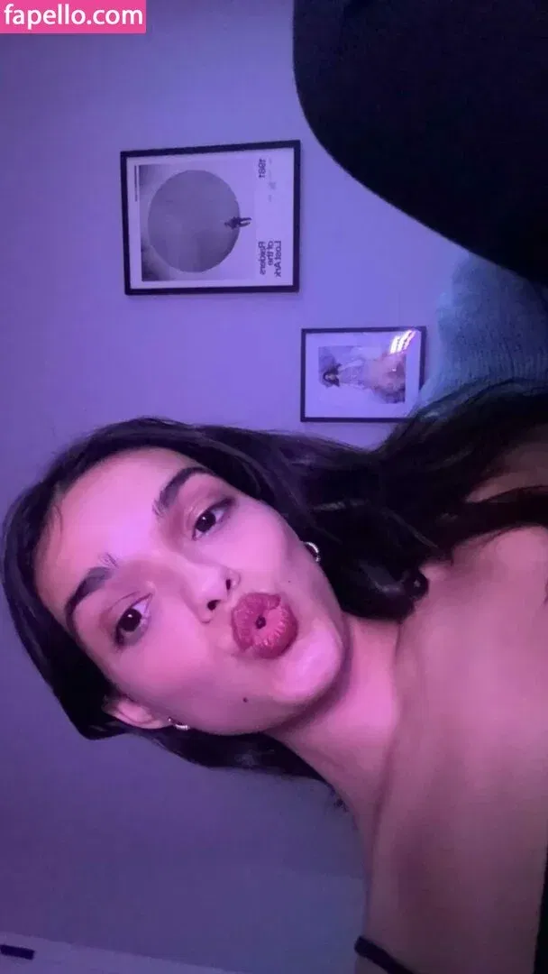 Rachel Zegler Onlyfans Photo Gallery 