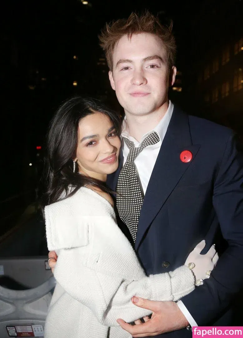 Rachel Zegler Onlyfans Photo Gallery 