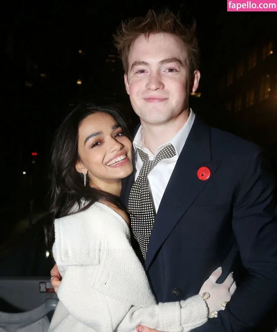 Rachel Zegler Onlyfans Photo Gallery 