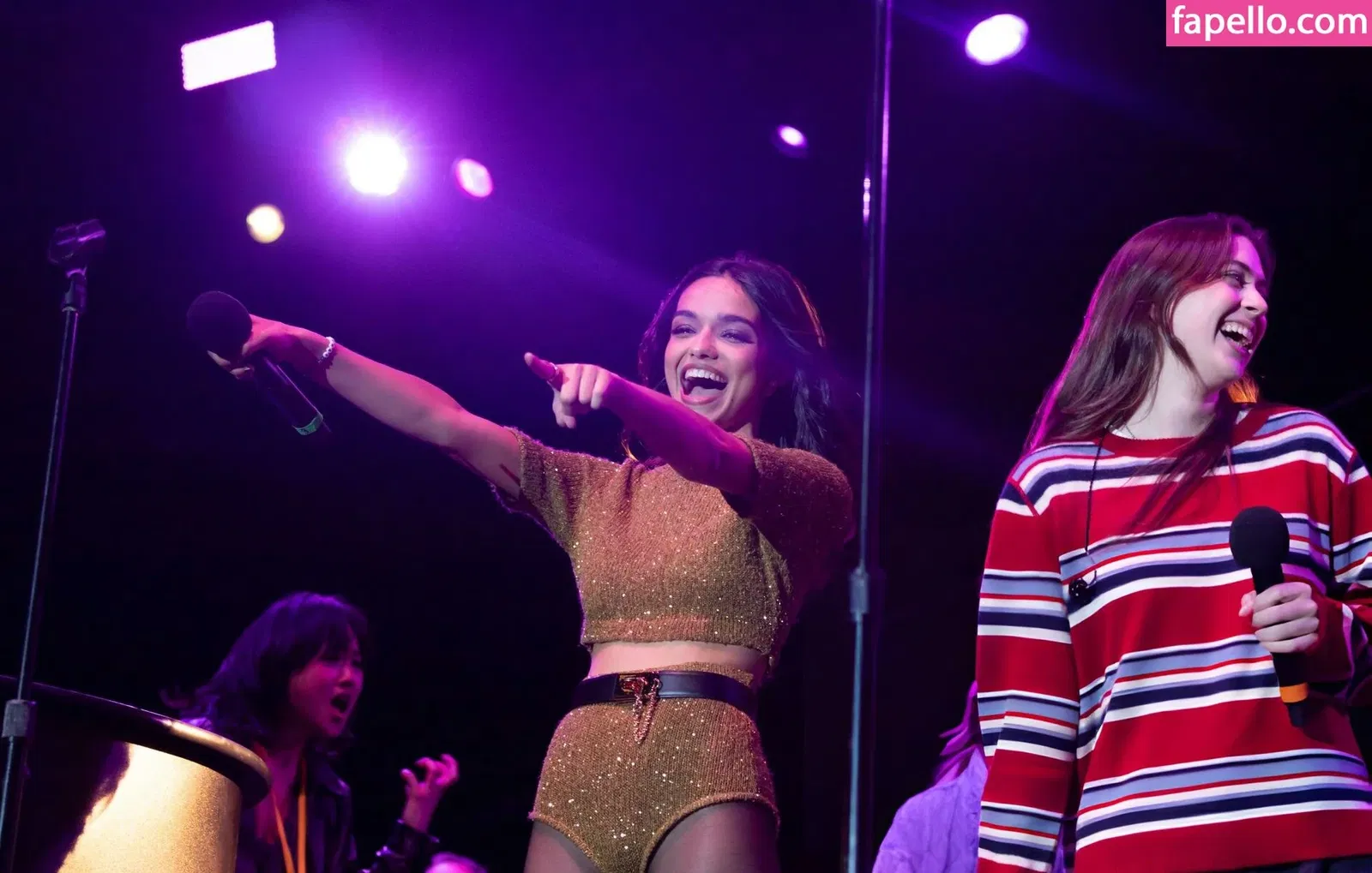 Rachel Zegler Onlyfans Photo Gallery 