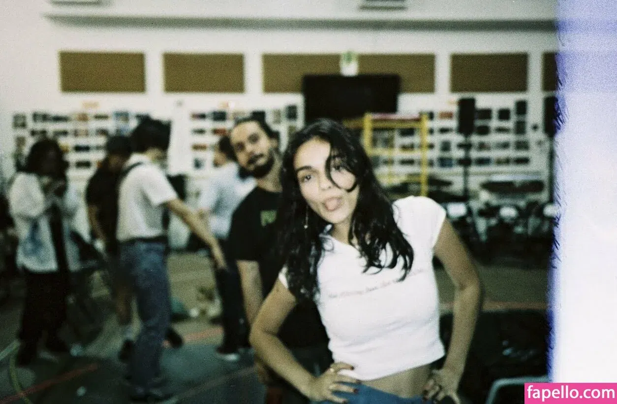 Rachel Zegler Onlyfans Photo Gallery 