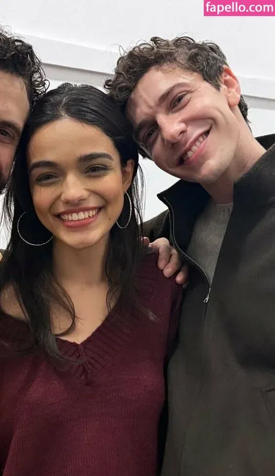 Rachel Zegler Onlyfans Photo Gallery 