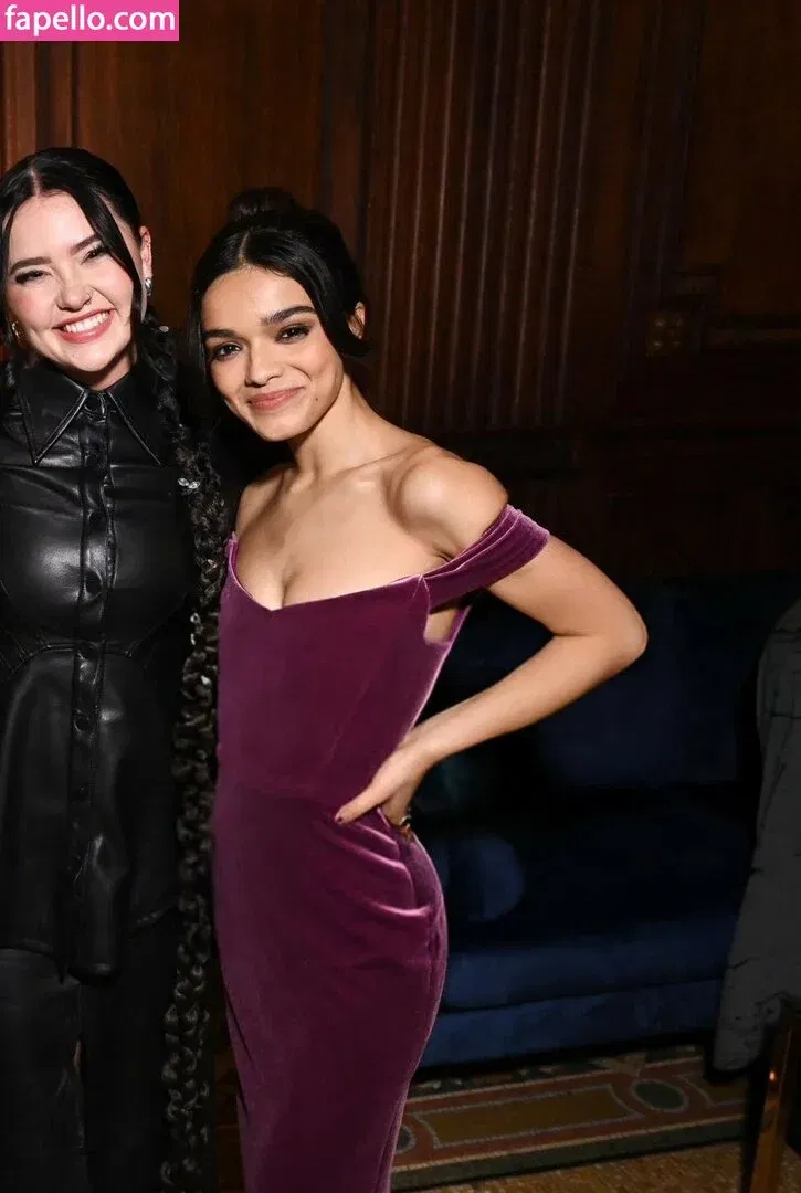 Rachel Zegler Onlyfans Photo Gallery 