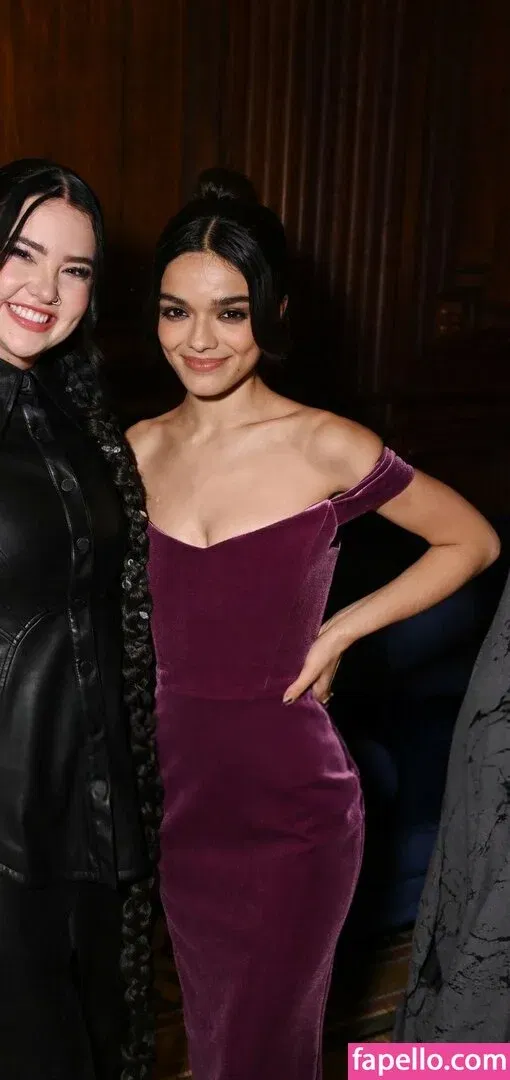 Rachel Zegler Onlyfans Photo Gallery 