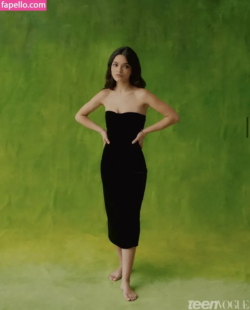 Rachel Zegler Onlyfans Photo Gallery 