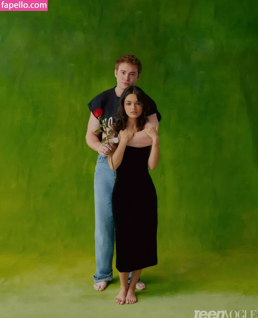 Rachel Zegler Onlyfans Photo Gallery 