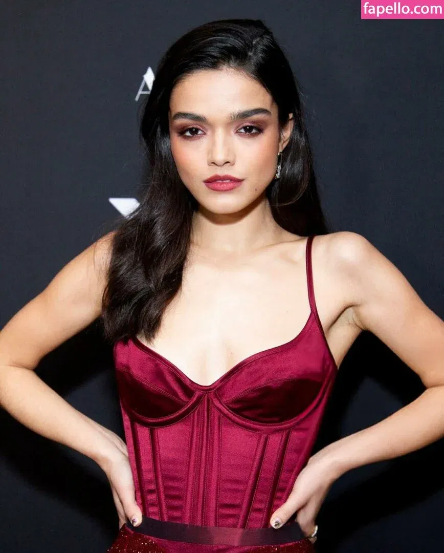 Rachel Zegler Onlyfans Photo Gallery 