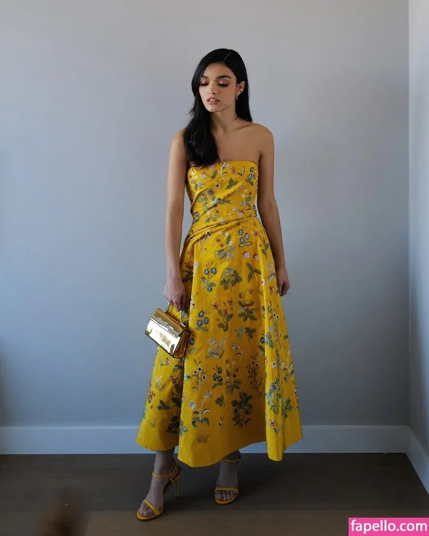 Rachel Zegler Onlyfans Photo Gallery 