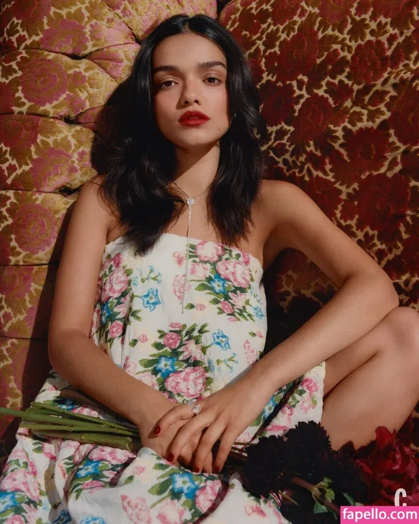 Rachel Zegler Onlyfans Photo Gallery 