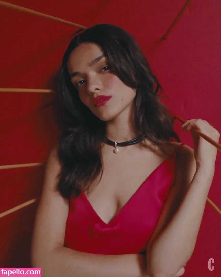 Rachel Zegler Onlyfans Photo Gallery 