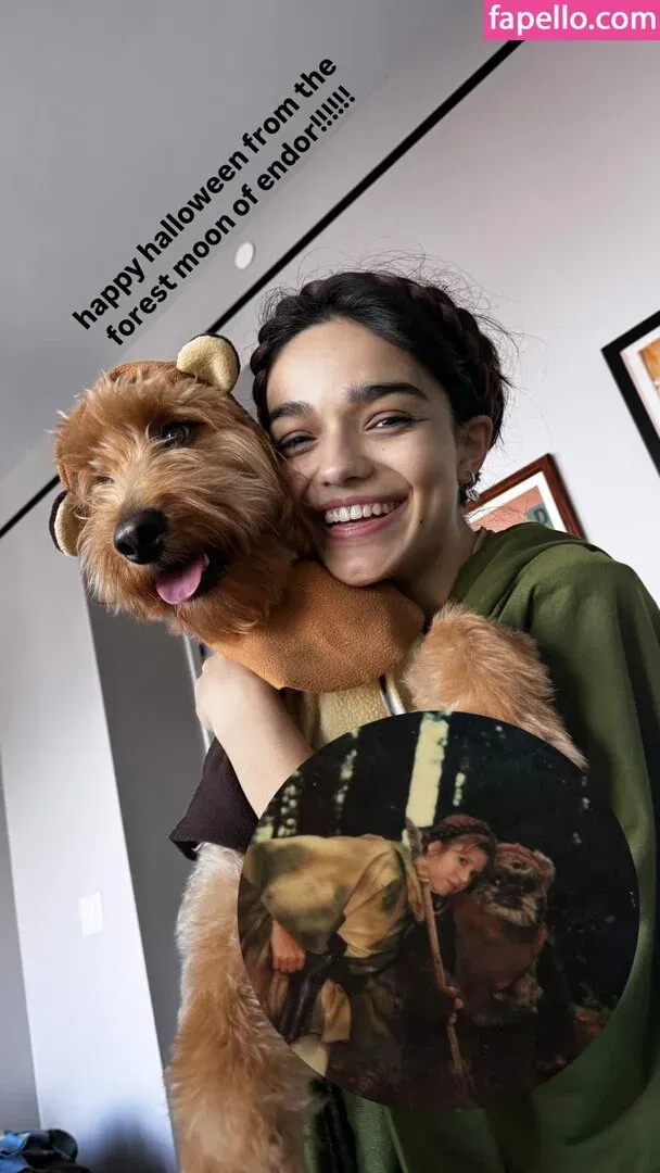 Rachel Zegler Onlyfans Photo Gallery 