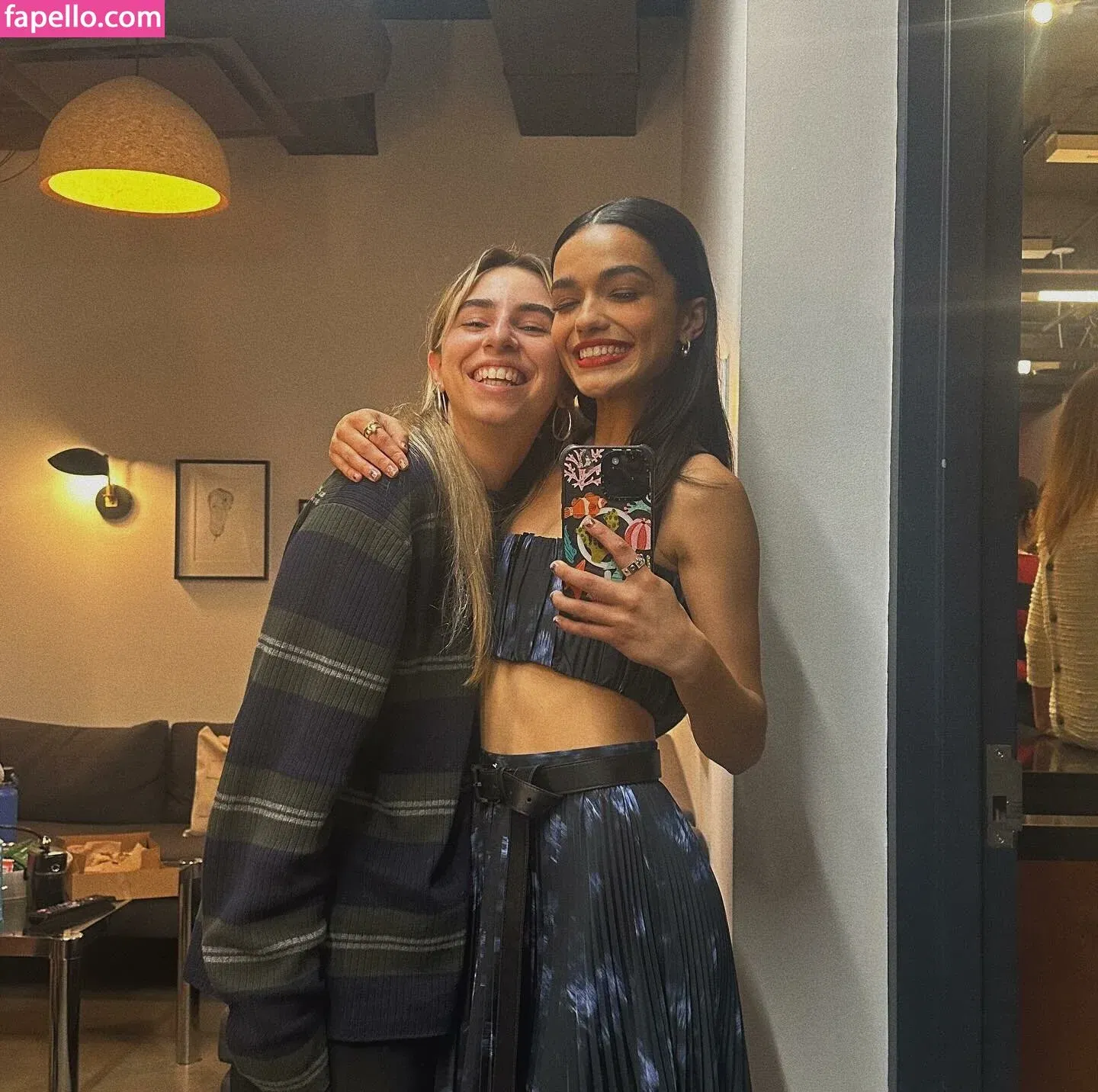 Rachel Zegler Onlyfans Photo Gallery 