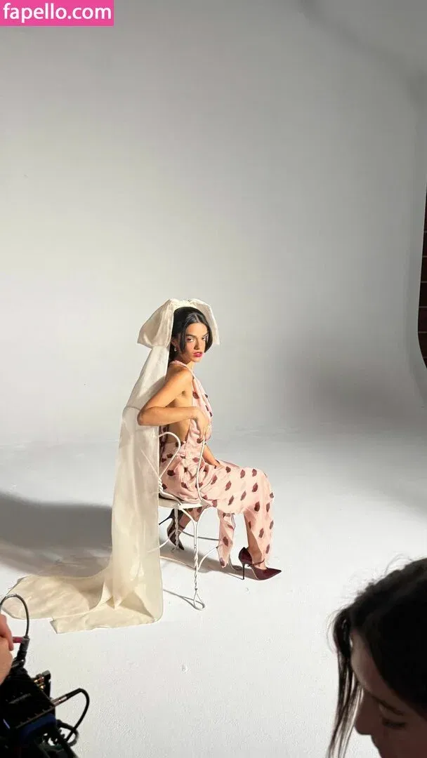 Rachel Zegler Onlyfans Photo Gallery 