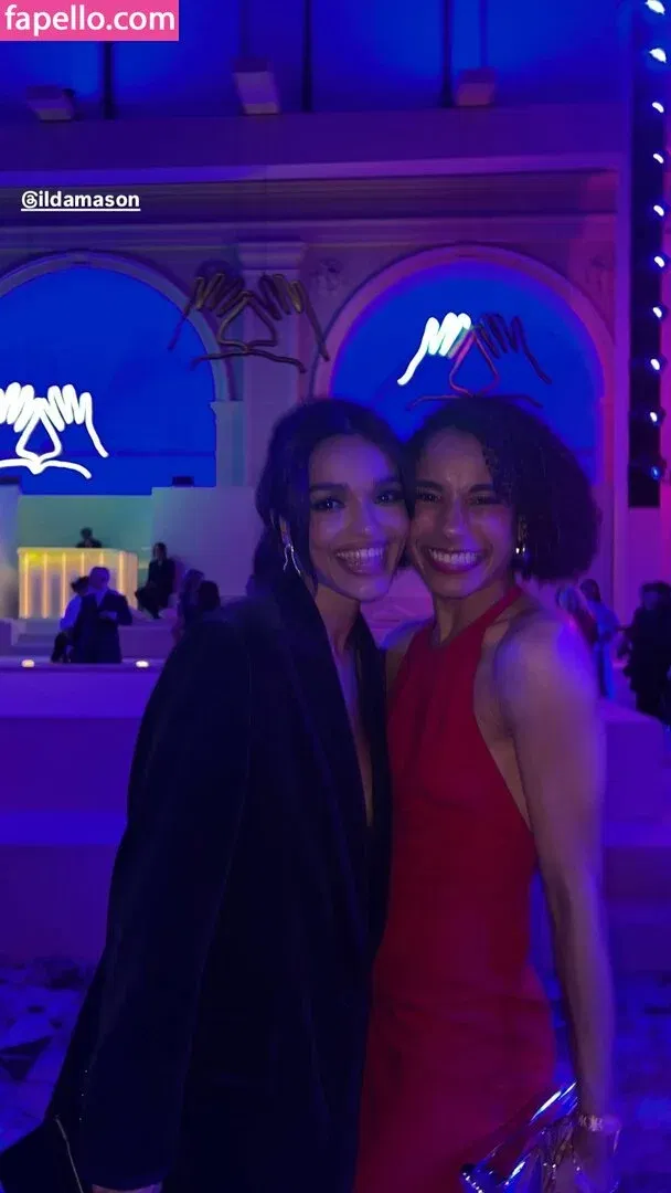 Rachel Zegler Onlyfans Photo Gallery 