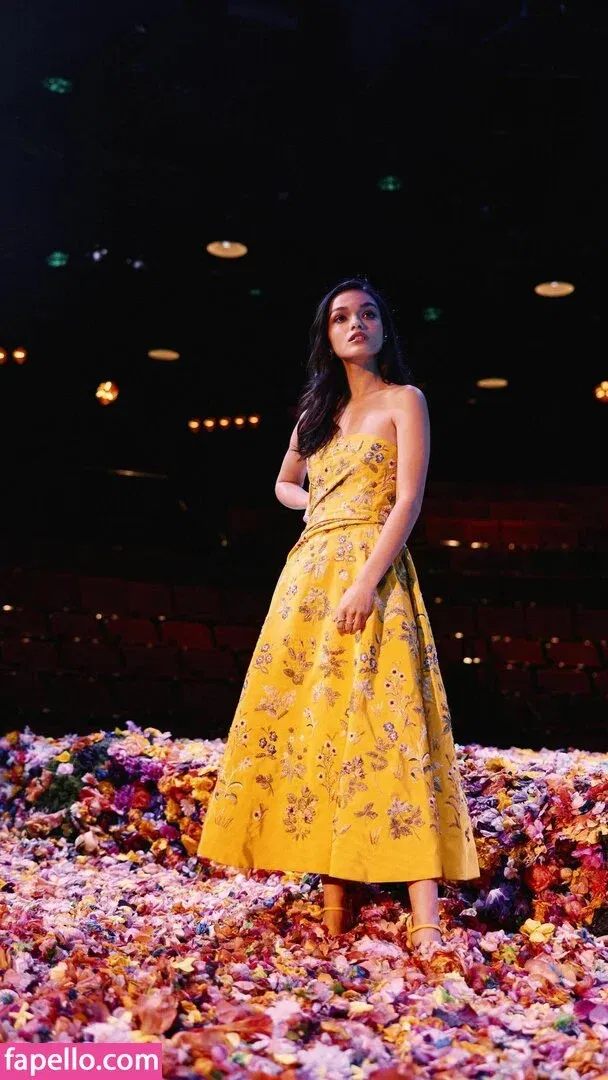 Rachel Zegler Onlyfans Photo Gallery 