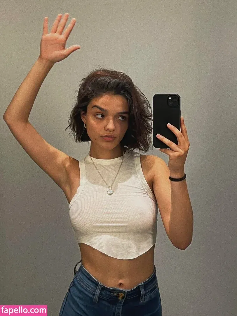 Rachel Zegler Onlyfans Photo Gallery 