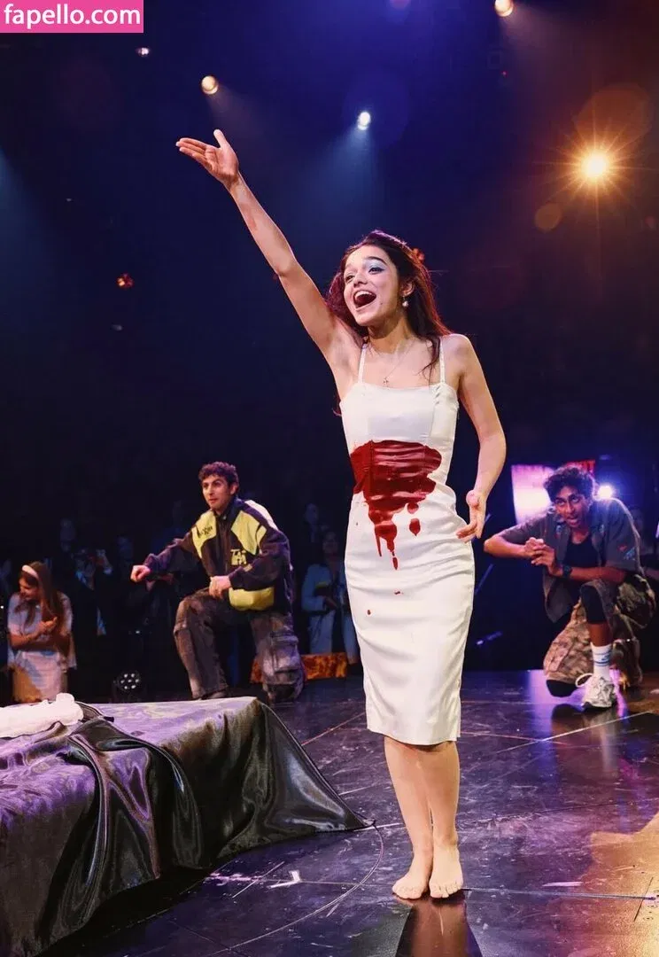 Rachel Zegler Onlyfans Photo Gallery 