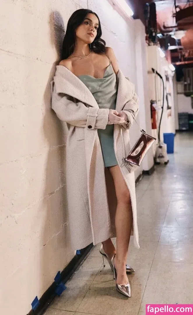 Rachel Zegler Onlyfans Photo Gallery 