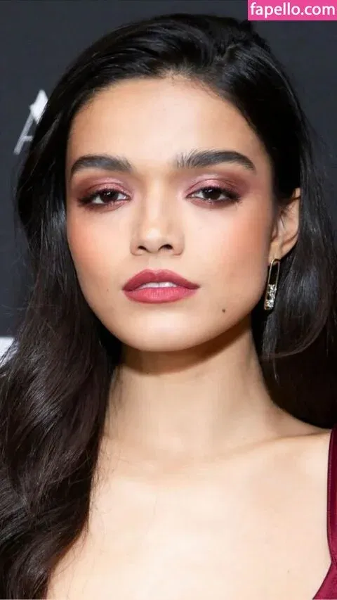 Rachel Zegler Onlyfans Photo Gallery 