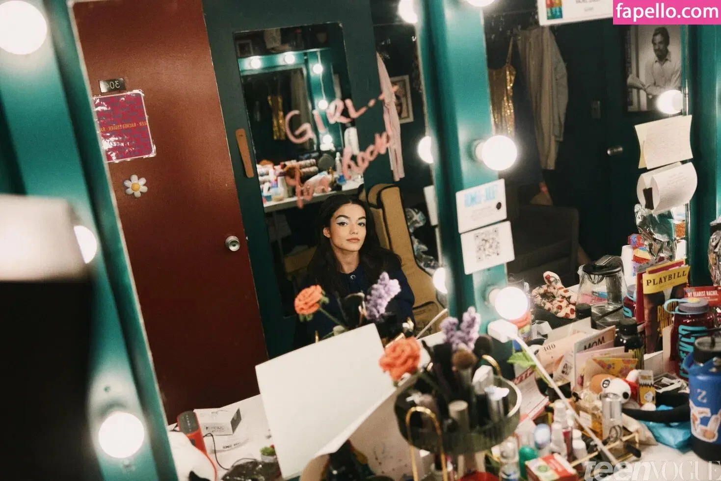 Rachel Zegler Onlyfans Photo Gallery 