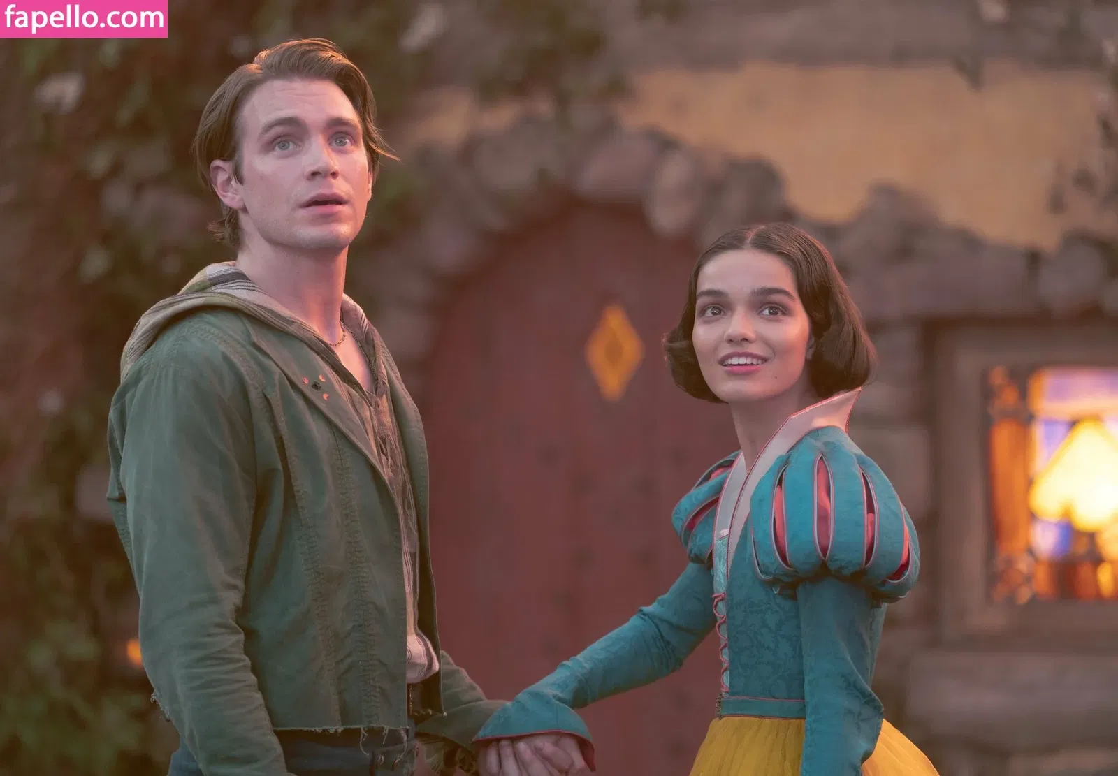 Rachel Zegler Onlyfans Photo Gallery 