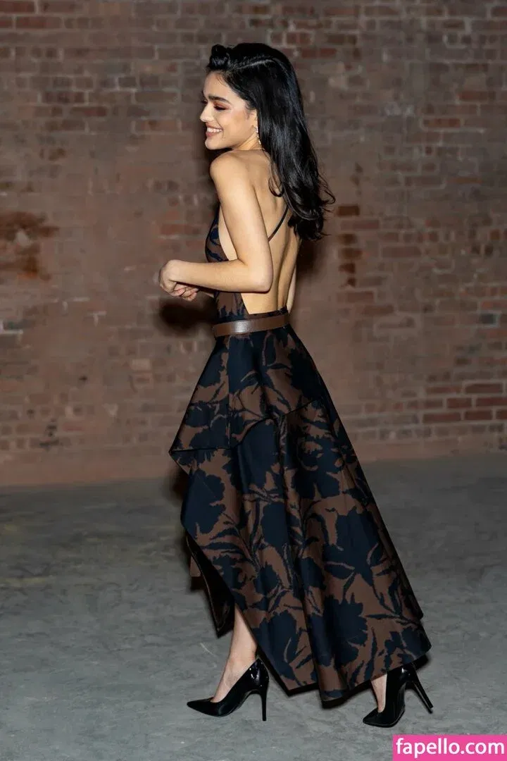 Rachel Zegler Onlyfans Photo Gallery 