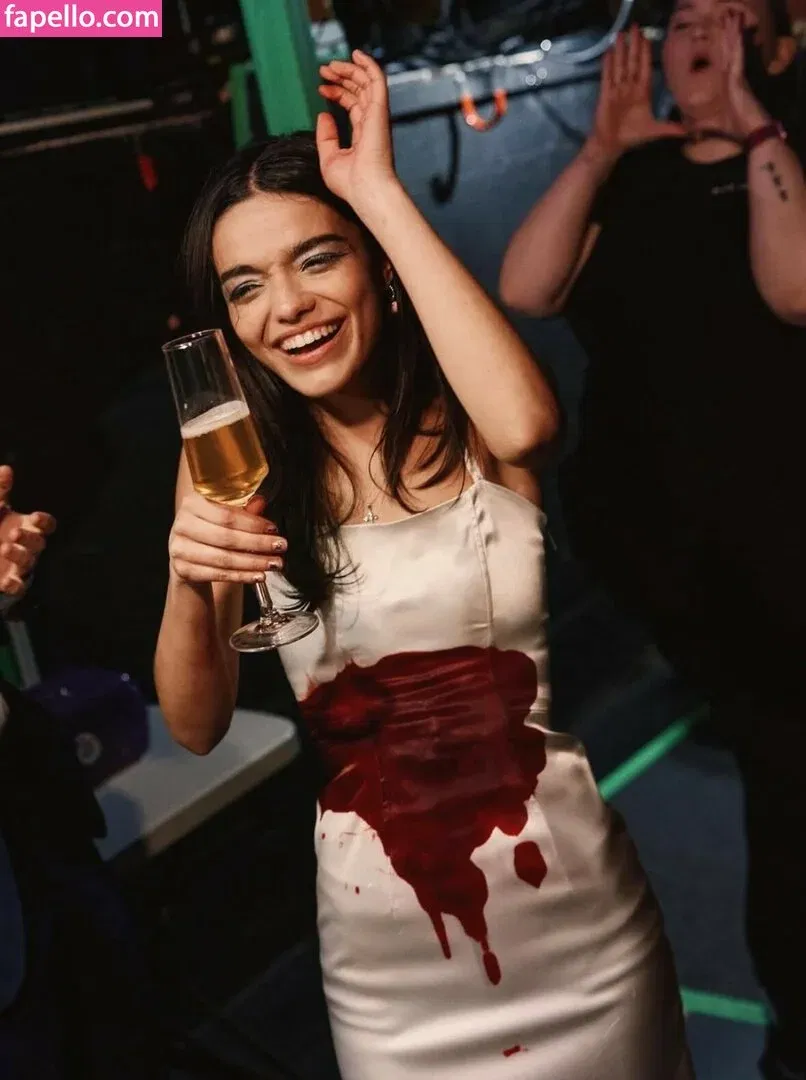 Rachel Zegler Onlyfans Photo Gallery 