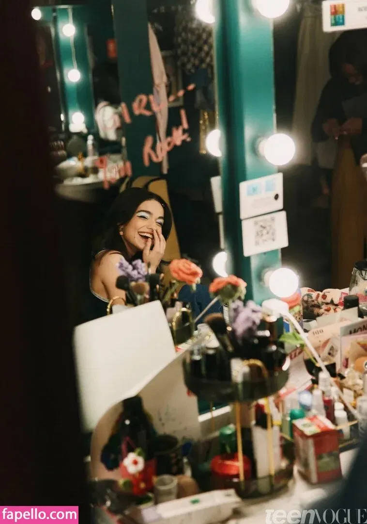 Rachel Zegler Onlyfans Photo Gallery 