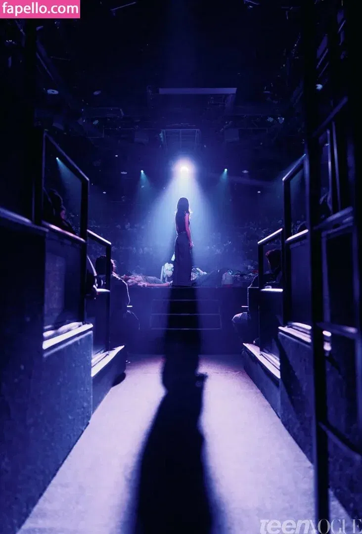 Rachel Zegler Onlyfans Photo Gallery 