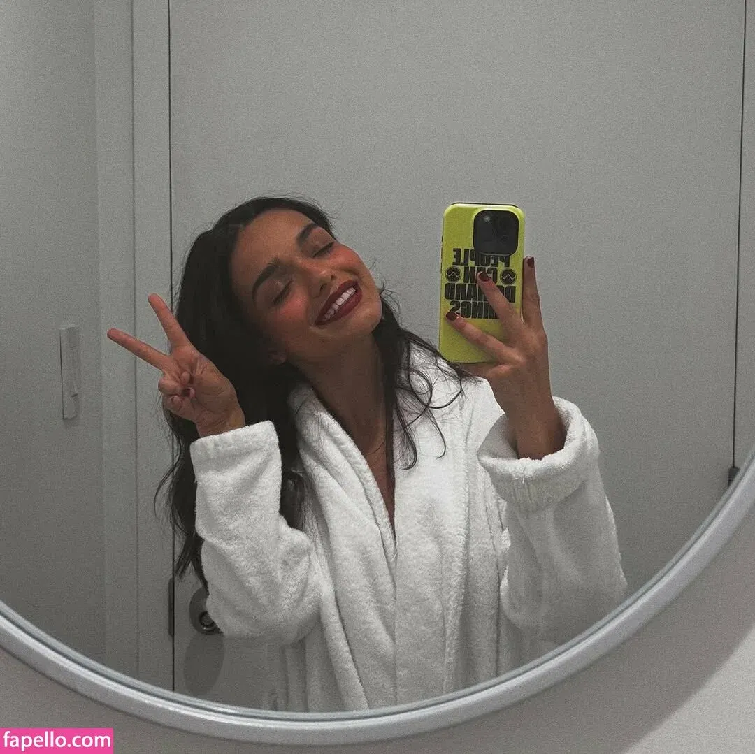 Rachel Zegler Onlyfans Photo Gallery 