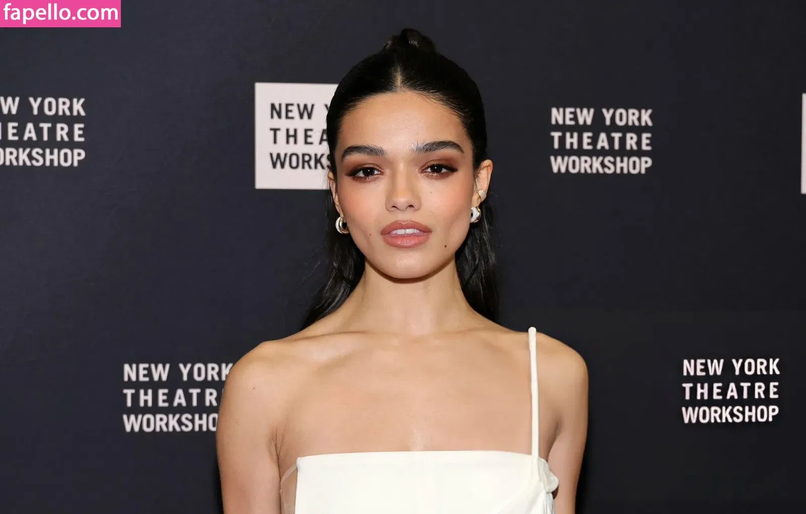 Rachel Zegler Onlyfans Photo Gallery 