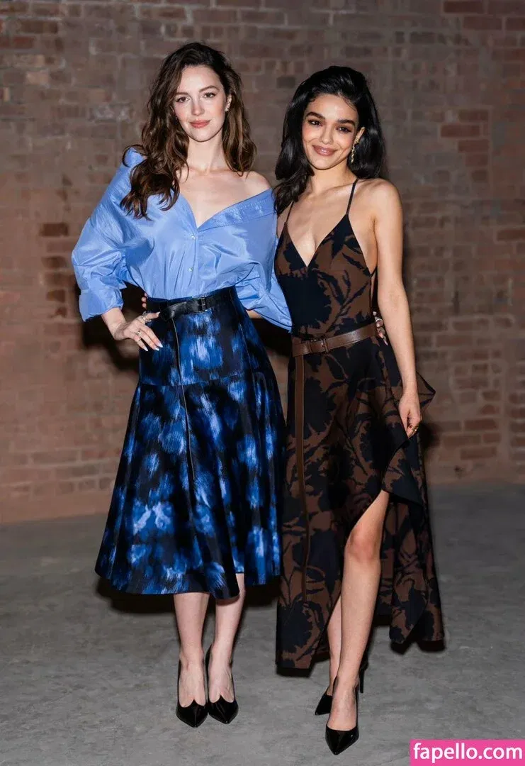 Rachel Zegler Onlyfans Photo Gallery 