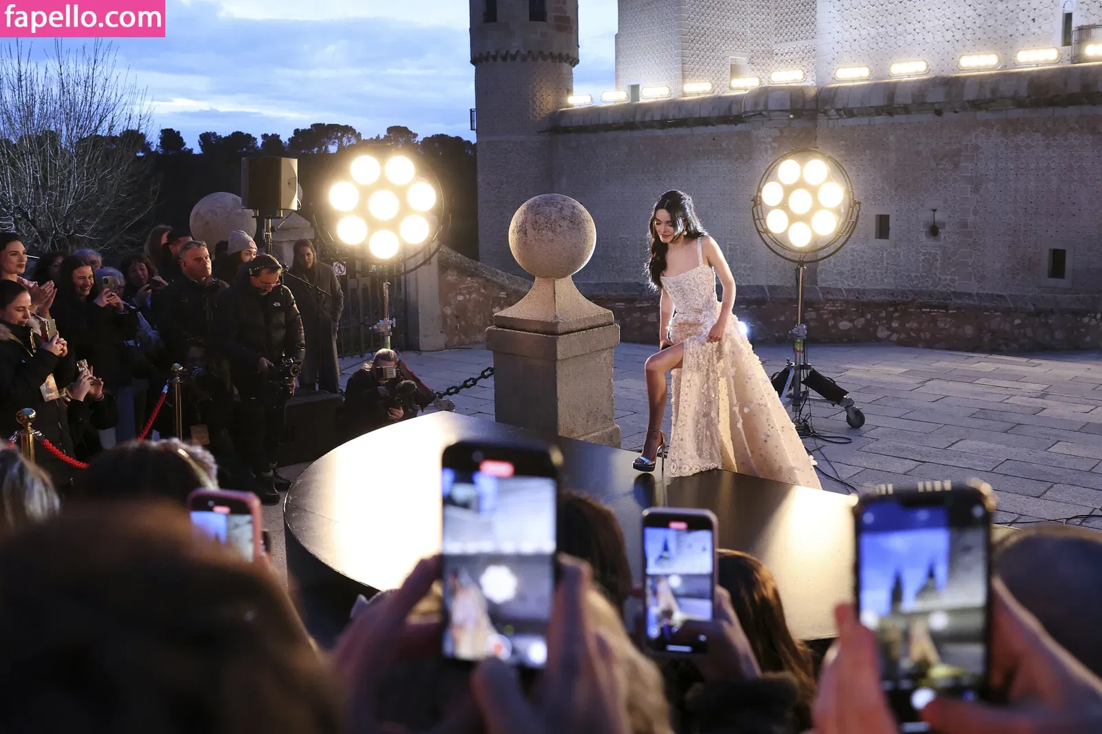 Rachel Zegler Onlyfans Photo Gallery 