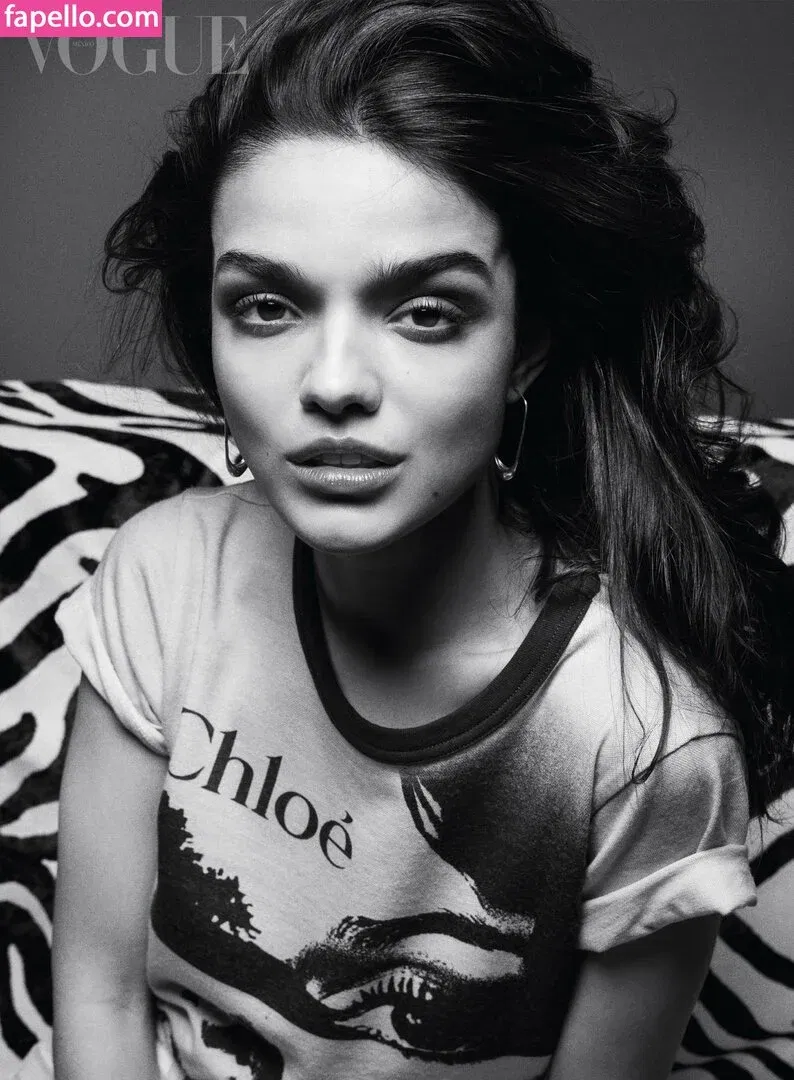 Rachel Zegler Onlyfans Photo Gallery 