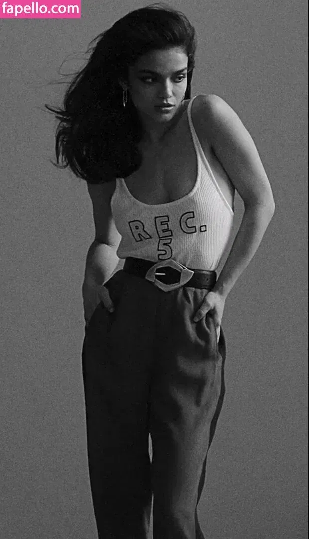 Rachel Zegler Onlyfans Photo Gallery 