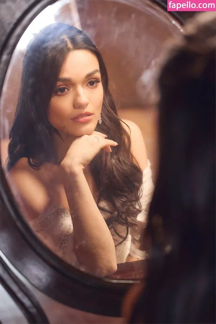 Rachel Zegler Onlyfans Photo Gallery 