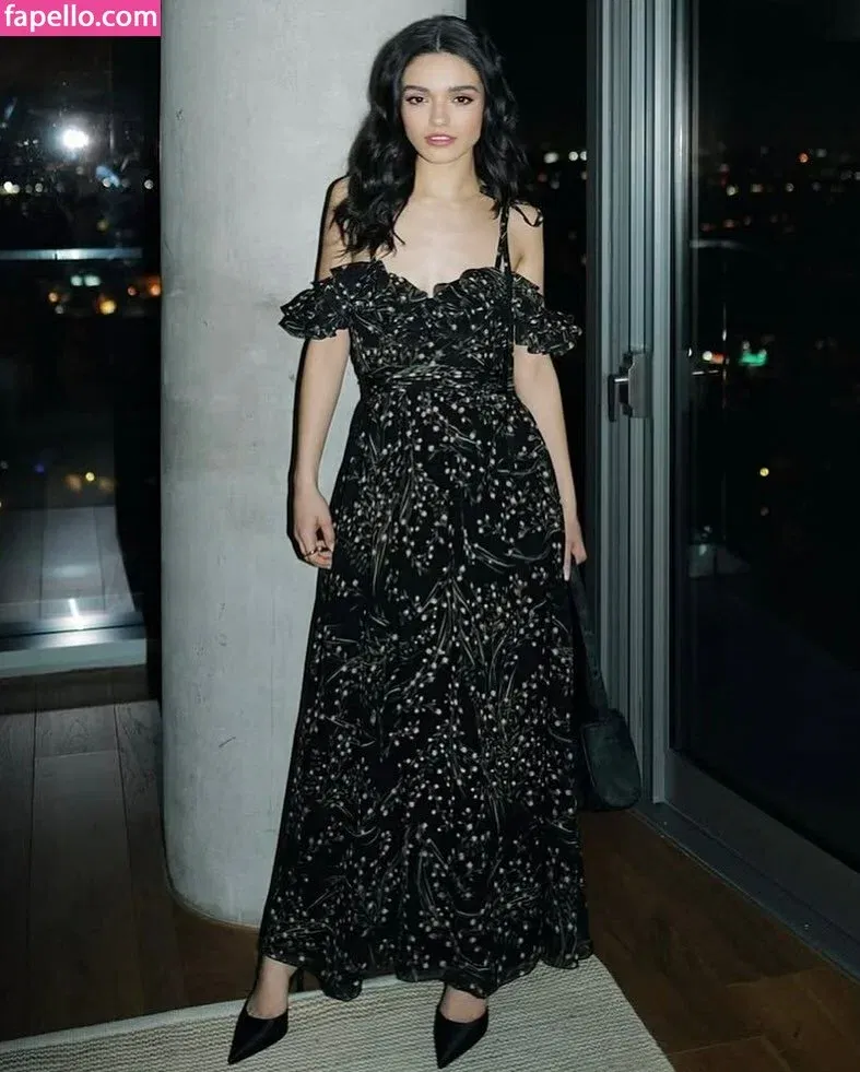 Rachel Zegler Onlyfans Photo Gallery 