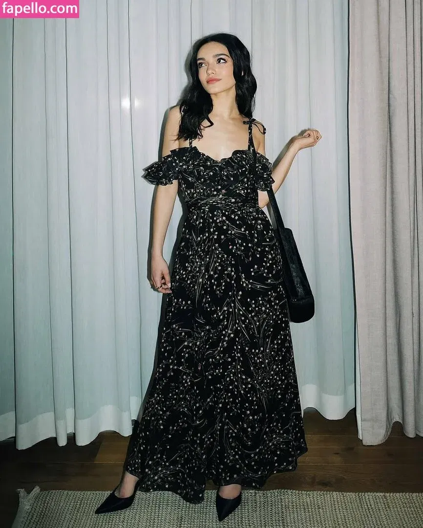 Rachel Zegler Onlyfans Photo Gallery 