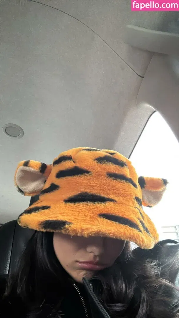 Rachel Zegler Onlyfans Photo Gallery 