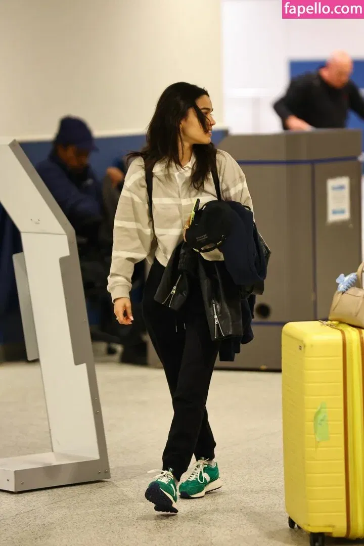 Rachel Zegler Onlyfans Photo Gallery 