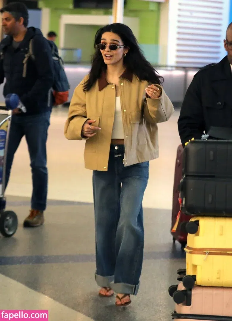 Rachel Zegler Onlyfans Photo Gallery 