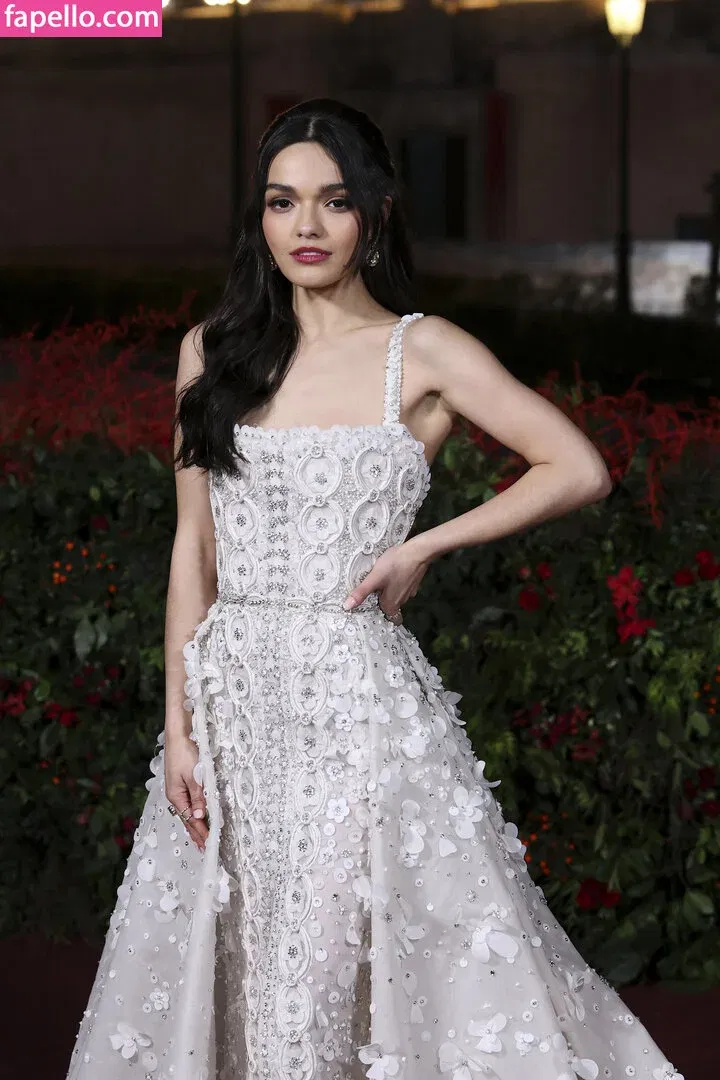 Rachel Zegler Onlyfans Photo Gallery 