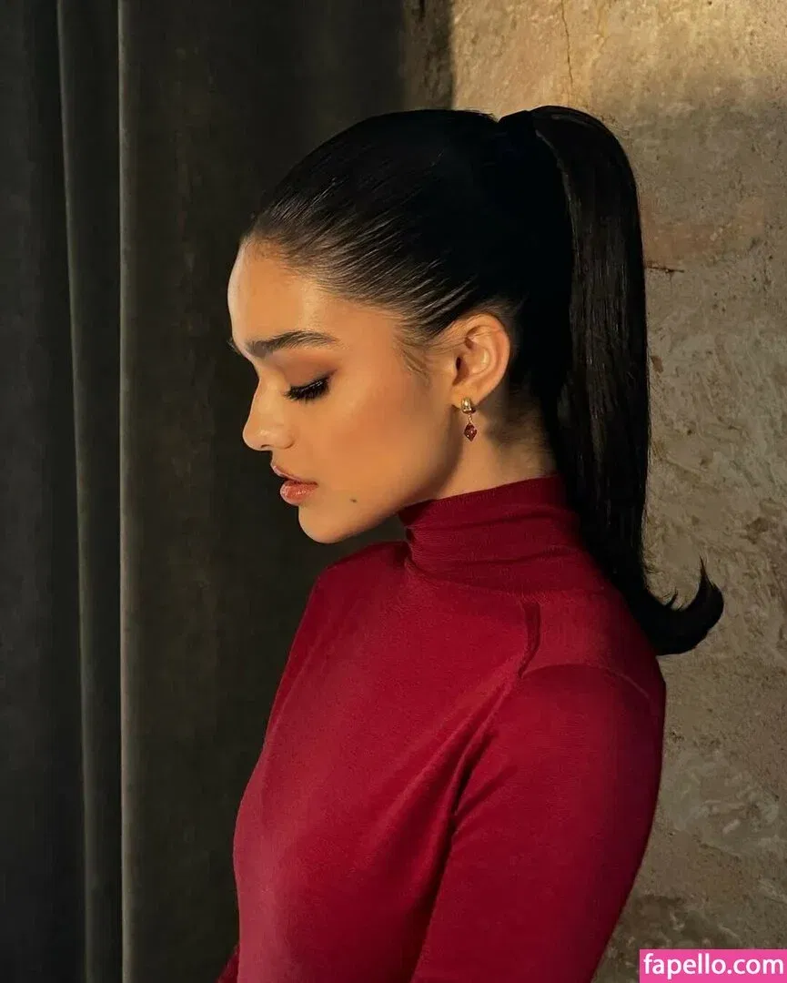 Rachel Zegler Onlyfans Photo Gallery 