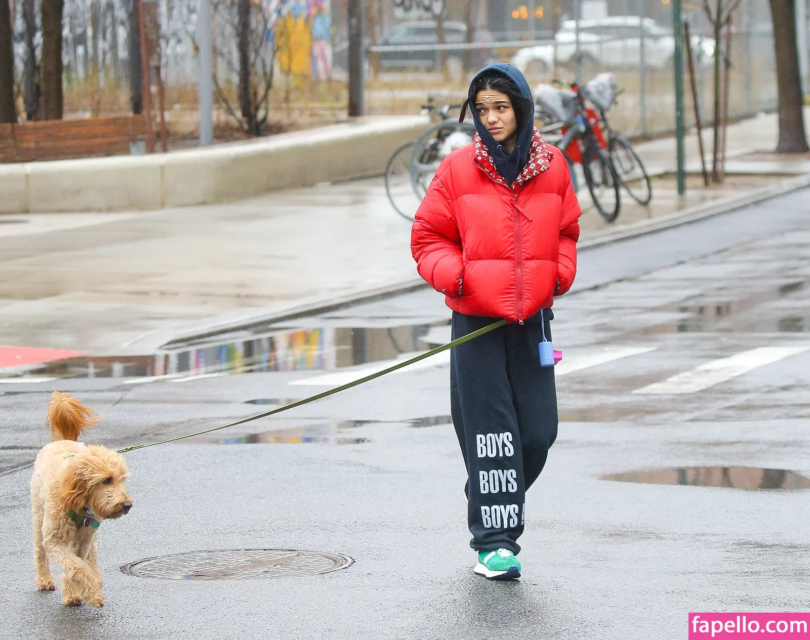 Rachel Zegler Onlyfans Photo Gallery 