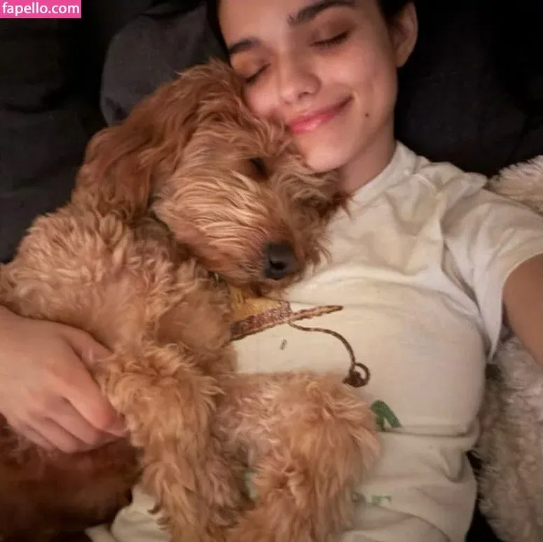 Rachel Zegler Onlyfans Photo Gallery 