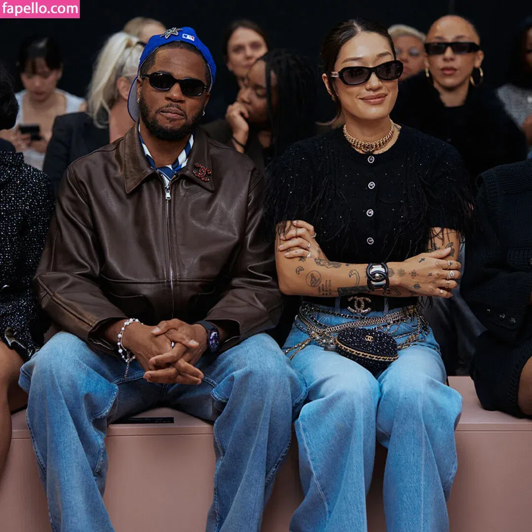 Rachel Zegler Onlyfans Photo Gallery 