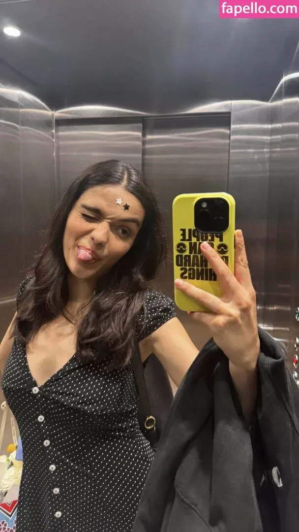 Rachel Zegler Onlyfans Photo Gallery 