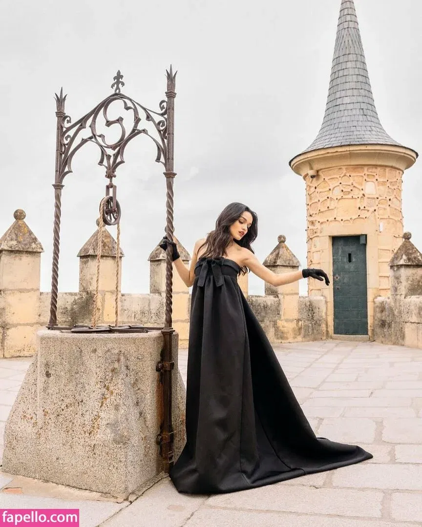 Rachel Zegler Onlyfans Photo Gallery 